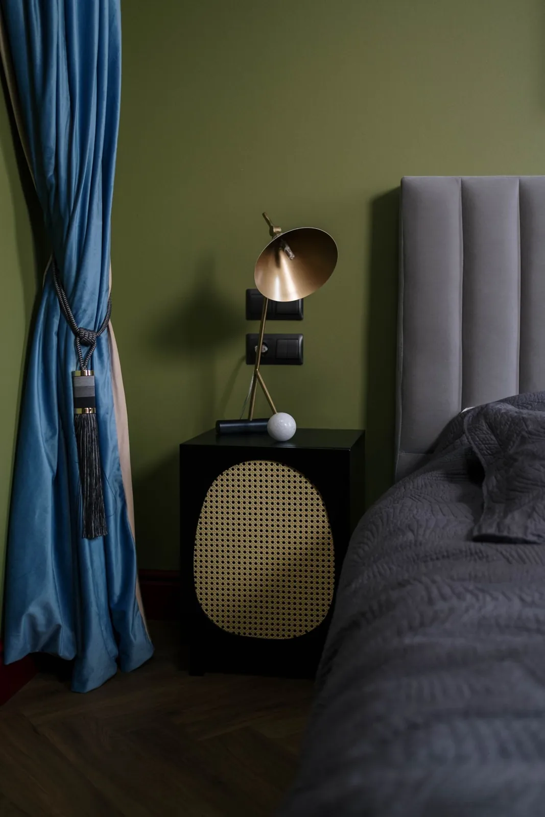 Small bedside table with a lamp and a clear surface